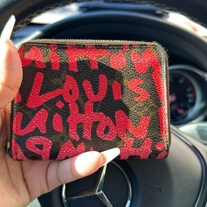 RARE Louis Vuitton Graffiti Wallet (needs zipper)